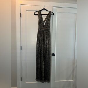 Lulu’s Metallic Gown